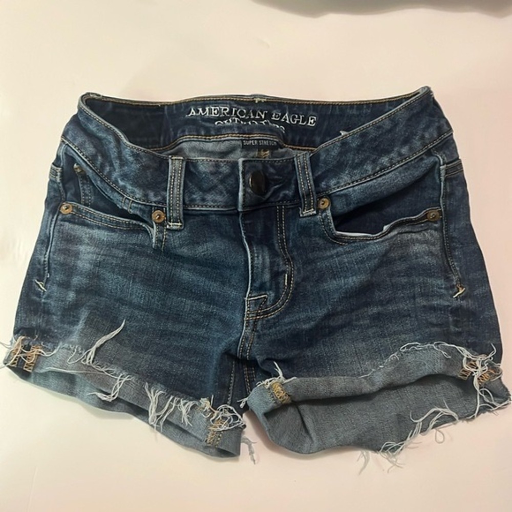 American Eagle Outfitters Women's Blue Denim Shorts